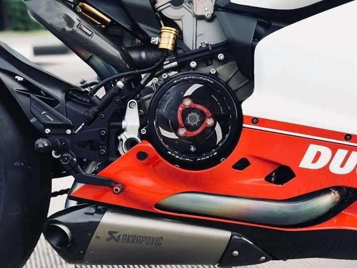 Ducati panigale 1199s tricolor-phiên bản đặc biệt với loạt nâng cấp hấp dẫn - 9