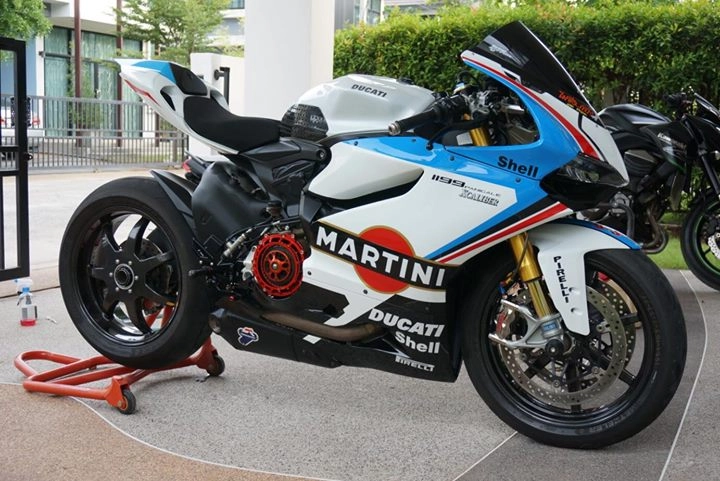 Ducati panigale 1199s vẻ đẹp sâu sắc đến từ team đấu martini - 1