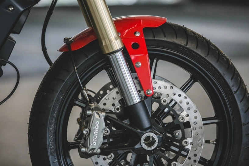 Ducati scrambler 1100 bản độ cafe racer đến từ debolex - 14