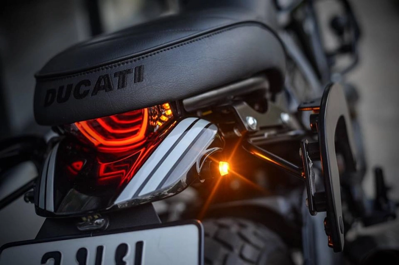 Ducati scrambler bản độ dark knight cực chất đến từ mugello - 5