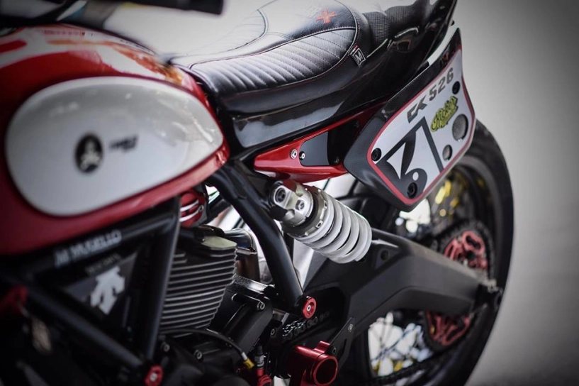 Ducati scrambler bản độ tracker đầy nhiệt huyết từ mugello - 4