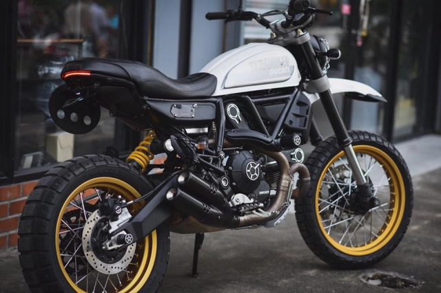 Ducati scrambler desert sled bản nâng cấp tinh tế đến từ mugello - 1