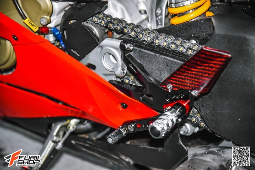 Ducati v4 panigale kết hợp tinh tế với dàn thương hiệu gale speed - 9