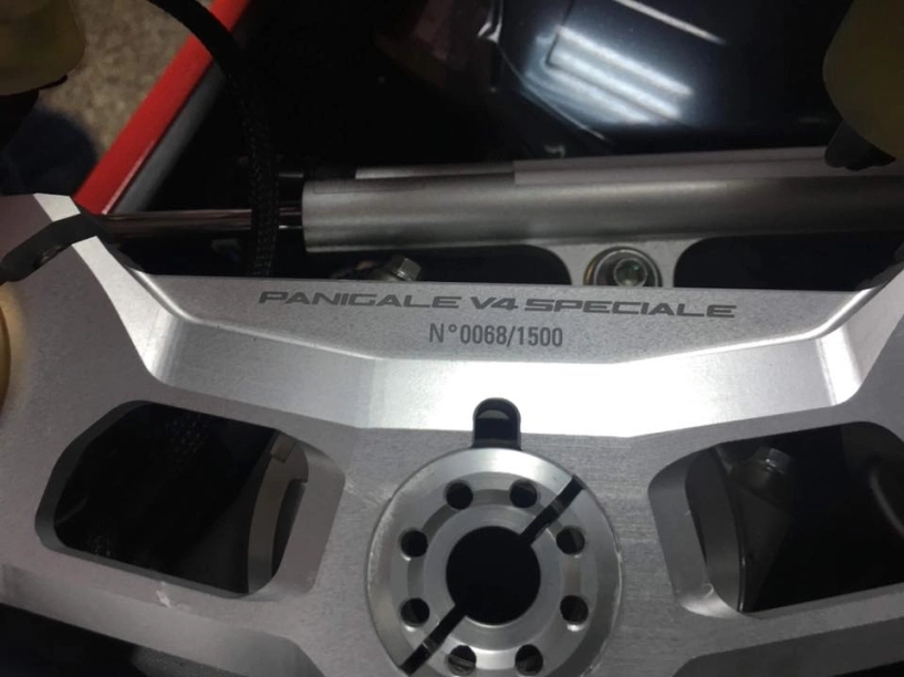 Ducati v4 speciale đầu tiên cập bến về việt nam - 4