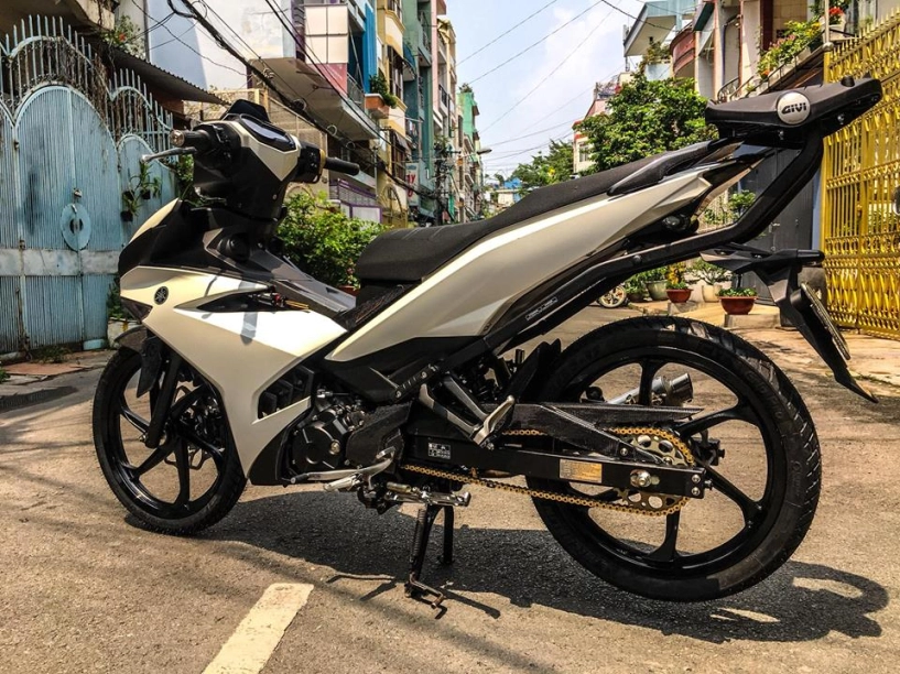 Exciter 150 độ mang những nét đẹp tiềm ẩn của biker việt - 2