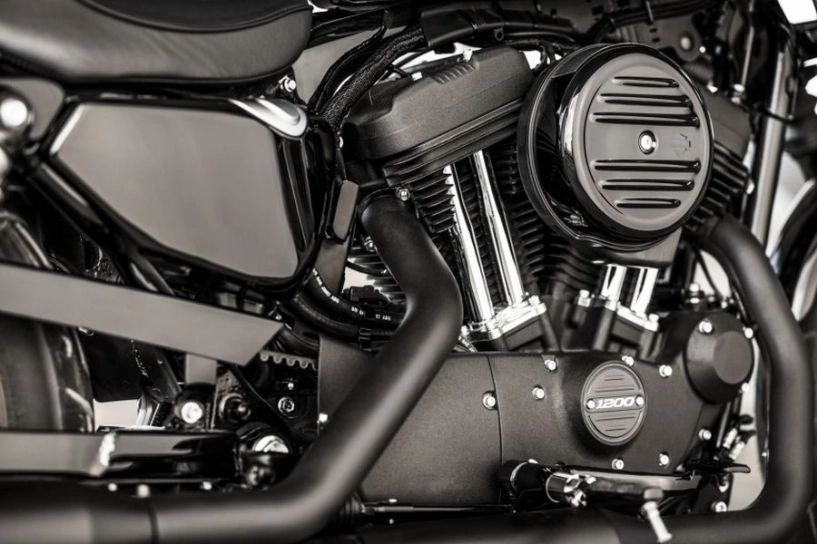 Harley-davidson forty-eight special và iron 1200 2018 trình làng giới mê xe cổ - 6