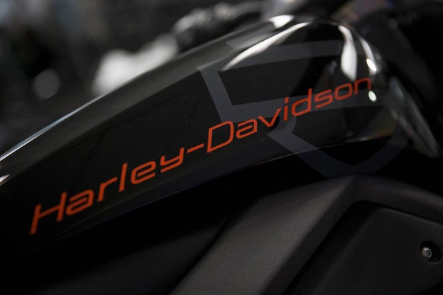 Harley-davidson thay thế tiếng bô thần thánh bằng động cơ điện - 5
