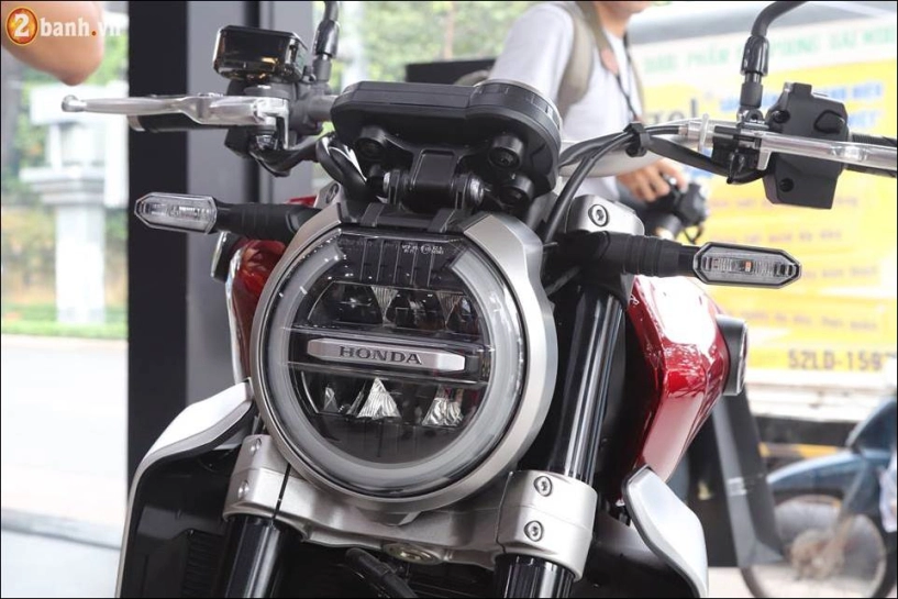 Honda cb1000r 2018 có giá 468 triệu vnd tại showroom honda moto việt nam - 3