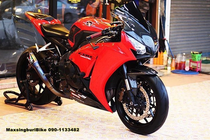 Honda cbr1000rr chân dung cực chất độ option carbon fiber - 1