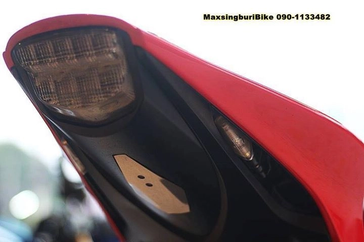 Honda cbr1000rr chân dung cực chất độ option carbon fiber - 9