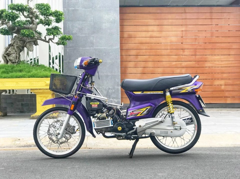 Honda dream - giấc mơ ngày cũ tái sinh qua bàn tay của biker vùng đất biển - 1