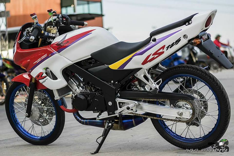 Honda ls125 độ đẹp vi diệu dưới góc ảnh xóa phông đầy nghệ thuật - 9