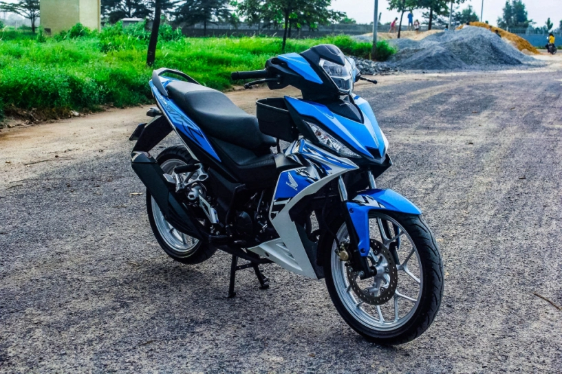 Honda winner đầy ấn tượng với màu xanh trắng sâu sắc - 1