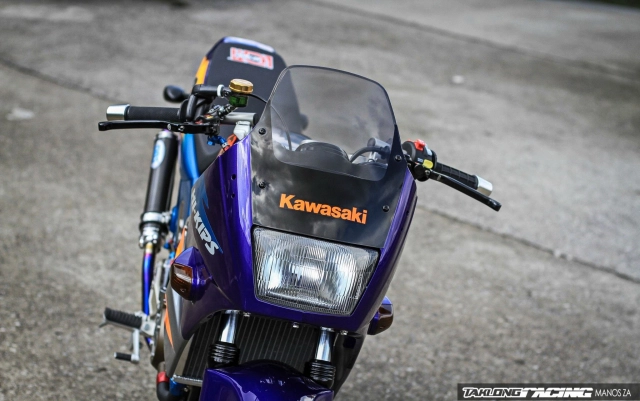 Kawasaki kips 150 độ dàn chân khiến người xem phải khóc thét - 1