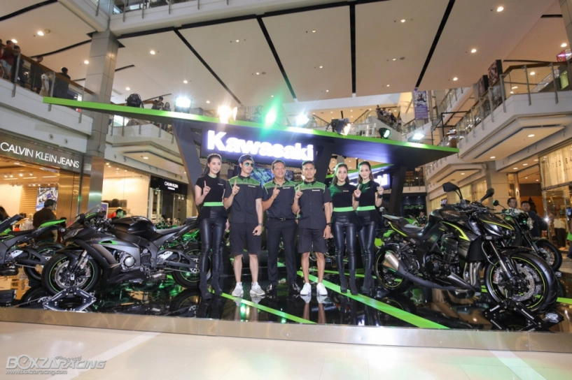 Kawasaki ninja h2 sx se 2018 lộ giá bán - 2