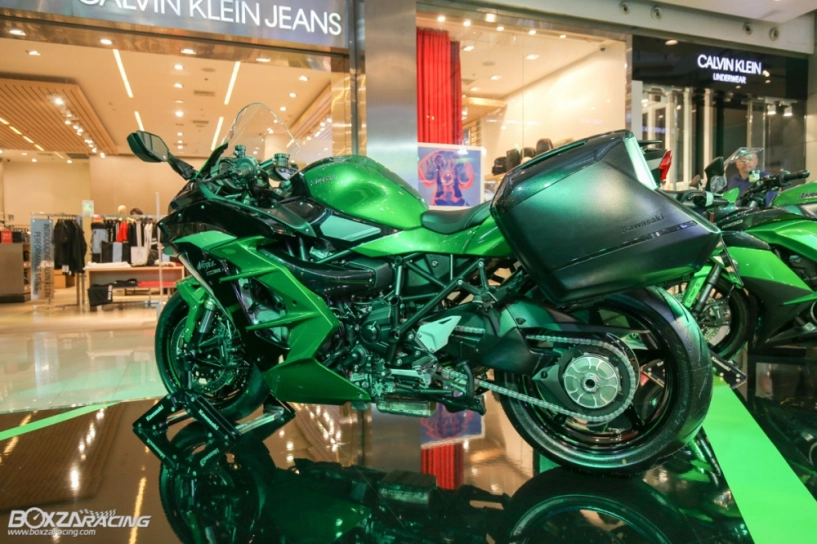 Kawasaki ninja h2 sx se 2018 lộ giá bán - 6