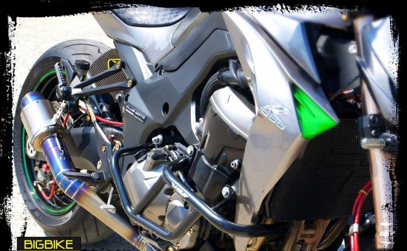 Kawasaki z1000 tạo dáng cực chất bên option hàng hiệu - 9