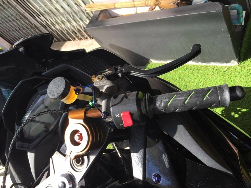 Kawasaki z800 độ hào nhoáng với phong cách sportbike - 4