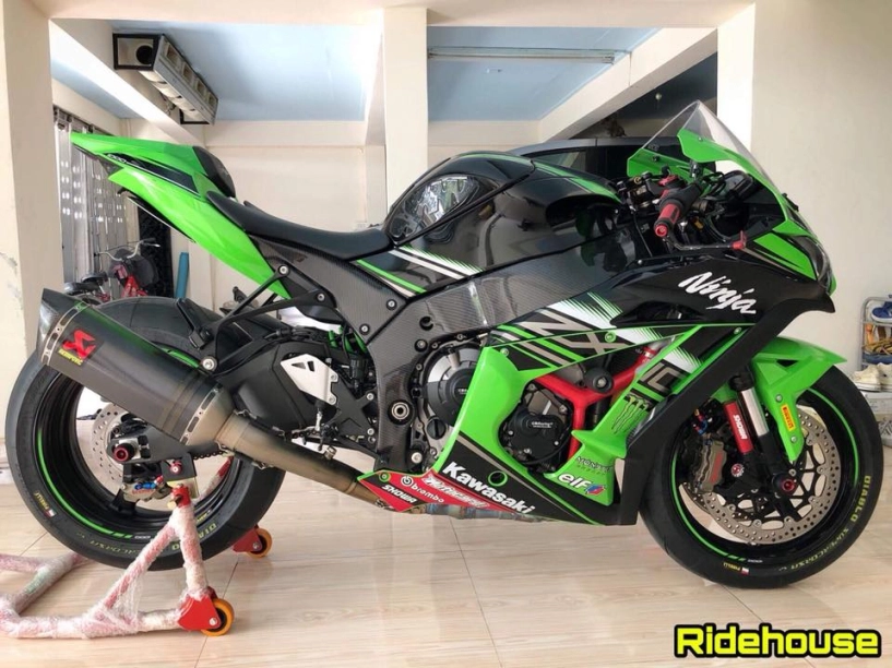 Kawasaki zx-10r bản độ đơn giản cực chất của biker thái - 1