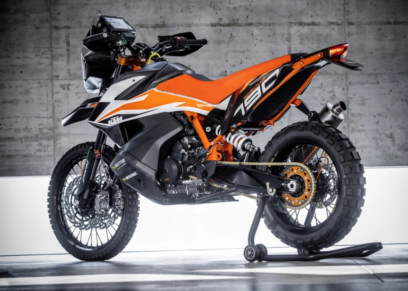 Ktm 790 adventure r prototype rò rỉ hình ảnh chạy thử - 5