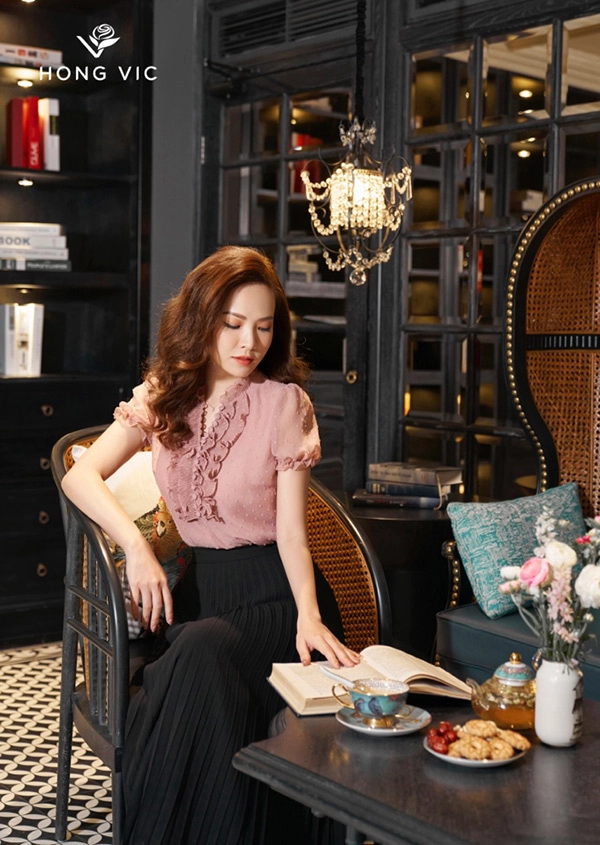Mc đan lê xinh đẹp tỏa nắng trong bst xuân hè của hong vic fashion - 5