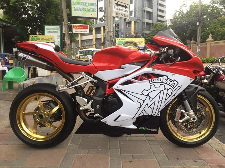 Mv agusta f4r vẻ đẹp bóng bẩy từ superbike ý - 1