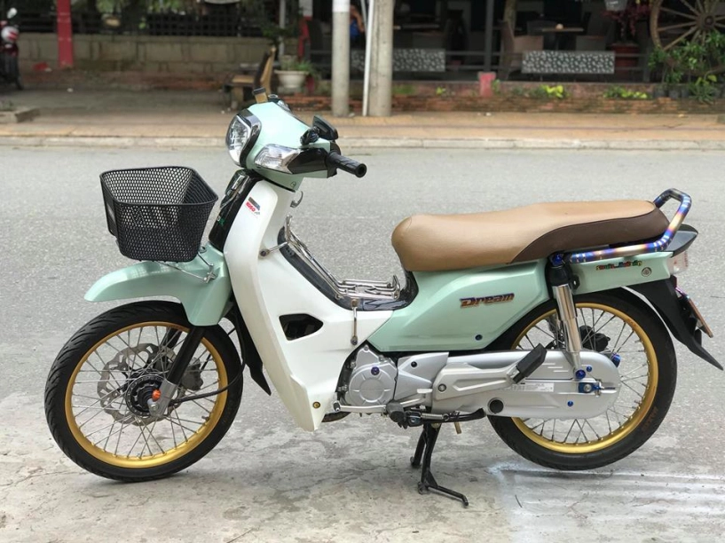 Ngắm nhìn dòng honda dream fi độ - hiếm thấy ở việt nam - 3