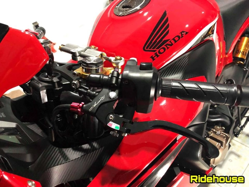 Ngắm nhìn honda cbr650f đẹp mỹ mãn qua phụ tùng hàng hiệu - 3