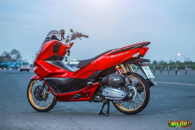 Pcx 150 độ ấn tượng với dàn chân cực bén của biker nước bạn - 8