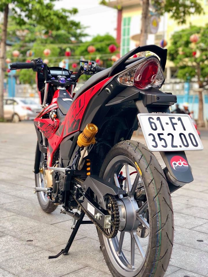 Satria f150 độ đẹp ngất ngây với loạt đồ chơi kiểng của biker bình dương - 10