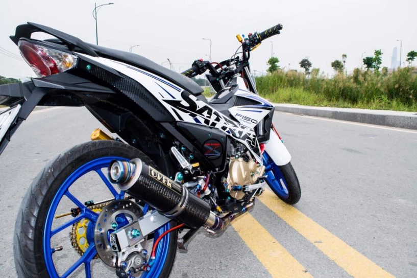 Satria f150 độ loạt đồ chơi đầy giá trị của biker sài gòn - 16