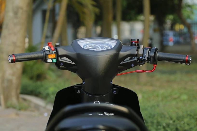 Sirius 110 độ đẹp vi diệu với option đồ chơi đẳng cấp của biker thủ đô - 4