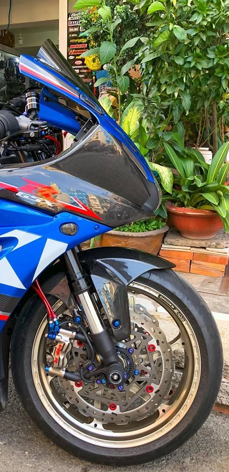 Soi chi tiết bản độ suzuki gsx-r1000 2017 trên đất việt - 3