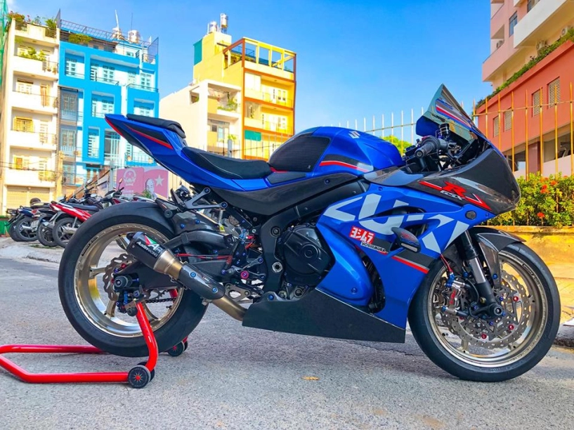 Soi chi tiết bản độ suzuki gsx-r1000 2017 trên đất việt - 4