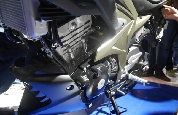 Suzuki chuẩn bị ra mắt dòng xe mới dùng máy của gsx-s150 - 1