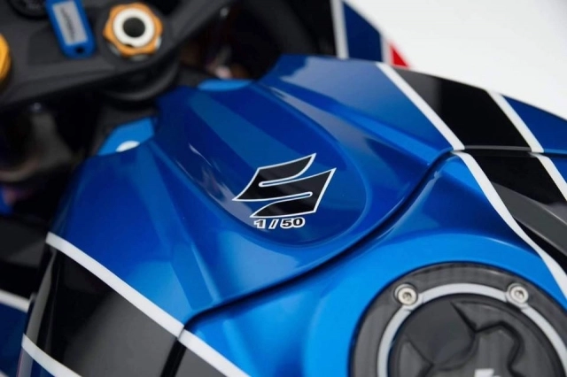 Suzuki gsx-r1000r phiên bản bsb raplica giới hạn trị giá gần 600 triệu vnd - 6