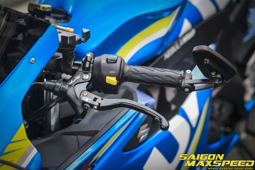 Suzuki gsx r150 độ gây ấn tượng người xem với option đồ chơi đẳng cấp - 5