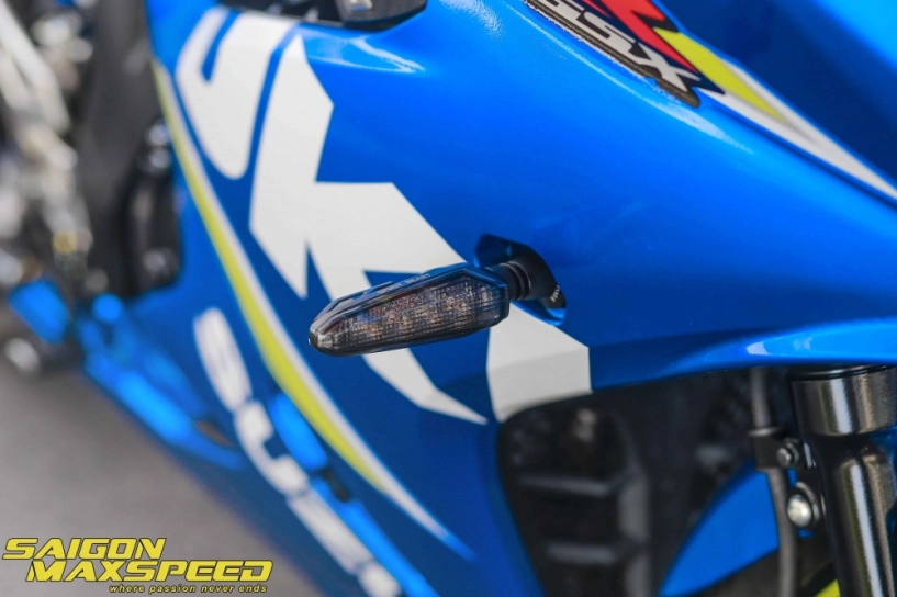 Suzuki gsx r150 độ gây ấn tượng người xem với option đồ chơi đẳng cấp - 8