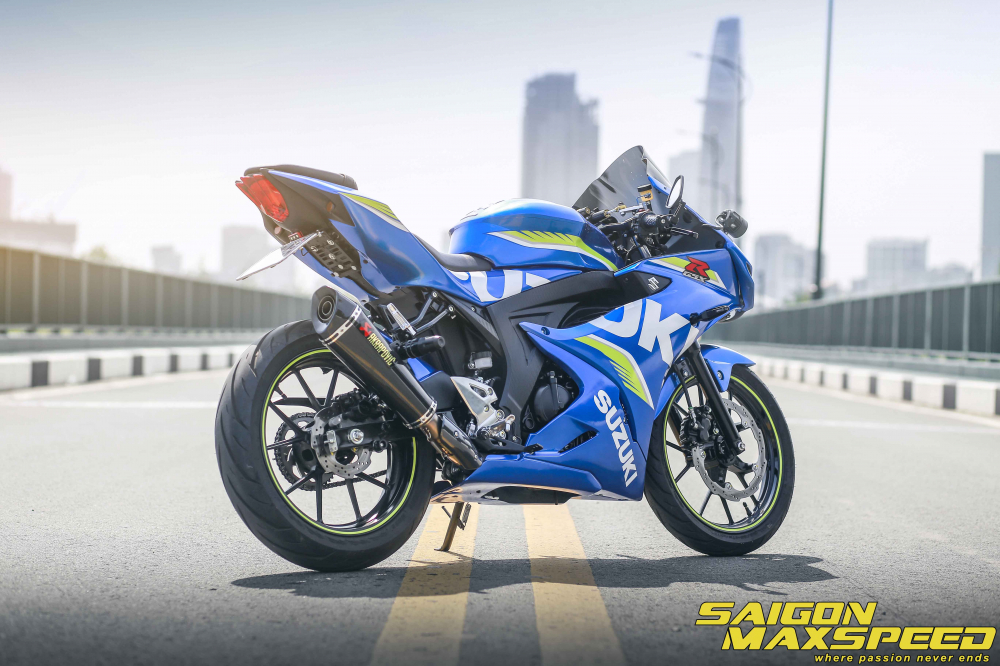 Suzuki gsx r150 độ gây ấn tượng người xem với option đồ chơi đẳng cấp - 15