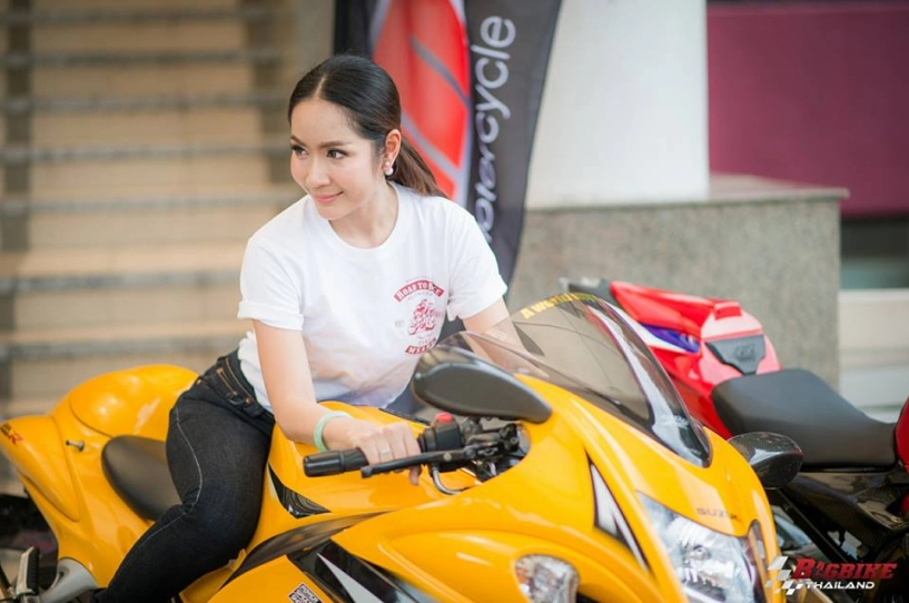 Suzuki hayabusa gsx-r1300 đọ dáng bên hot girl thái - 5