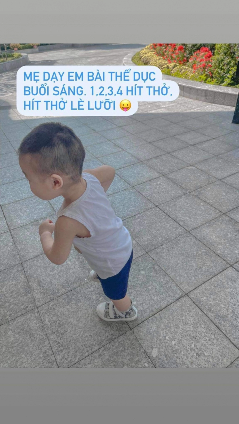 Tập thể dục quý tử nhà lan khuê được bố mẹ sắm hẳn đôi giày 13 triệu mang cho êm - 1