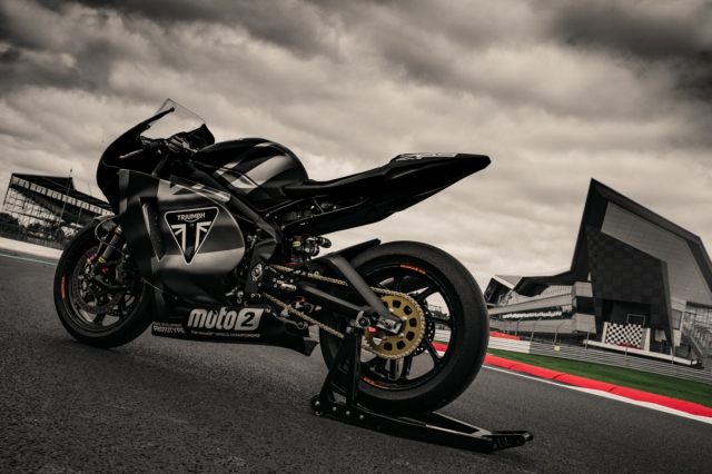 Triumph giới thiệu mẫu xe mới cho mùa moto2 tại british grand prix motogp - 9