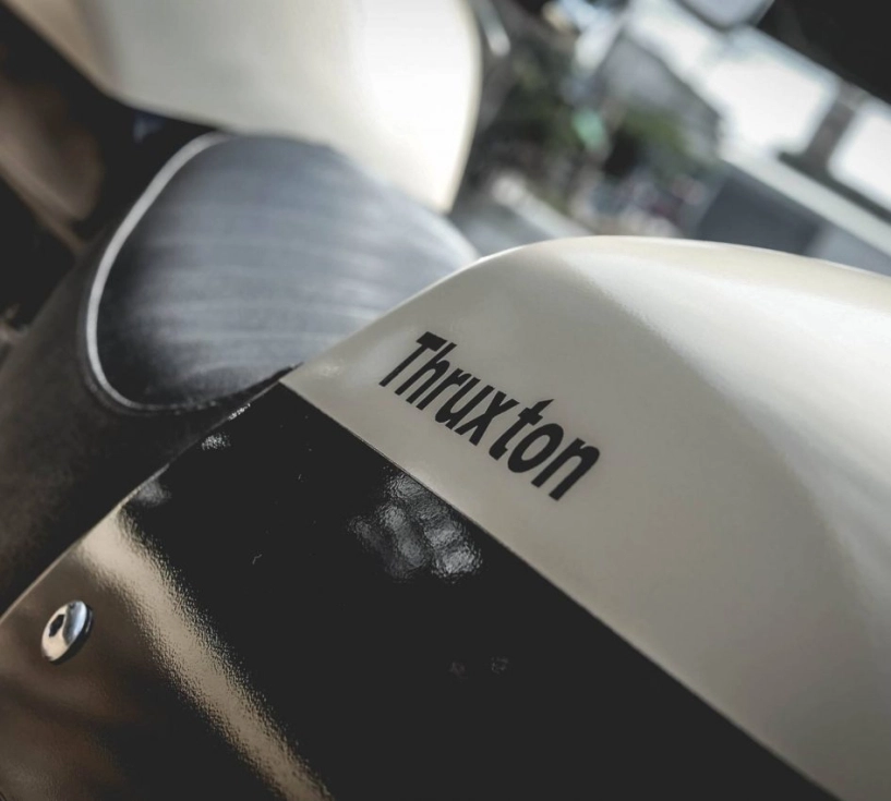 Triumph thruxton 900 bản độ cafe racer đầy cảm hứng - 8