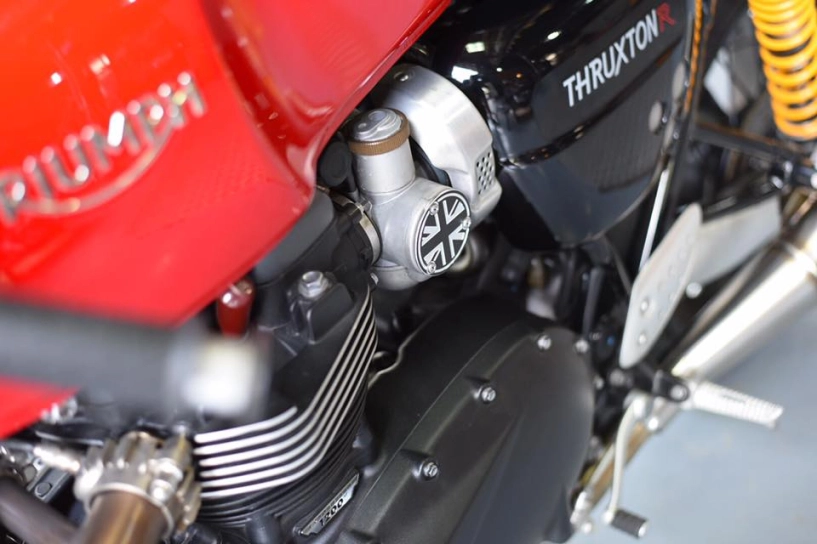 Triumph thruxton r hoàn hảo sau loạt nâng cấp tại garage m - 7