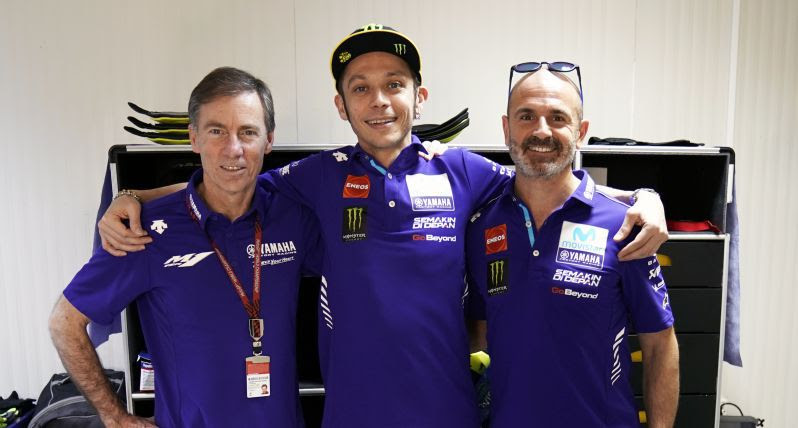 Valentino rossi ký hợp đồng với yamaha movistar racing đến 2020 - 2