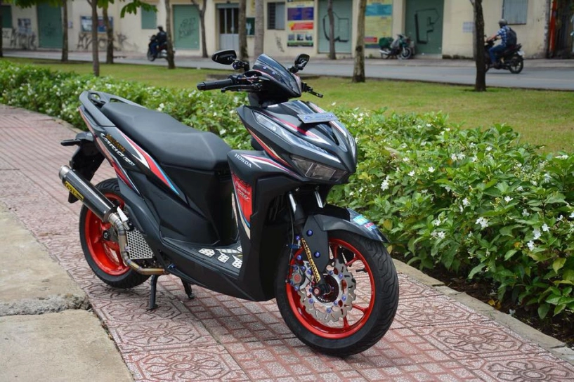 Vario 150 2018 độ siêu đẹp khoe dáng bên con kênh thơ mọng - 3