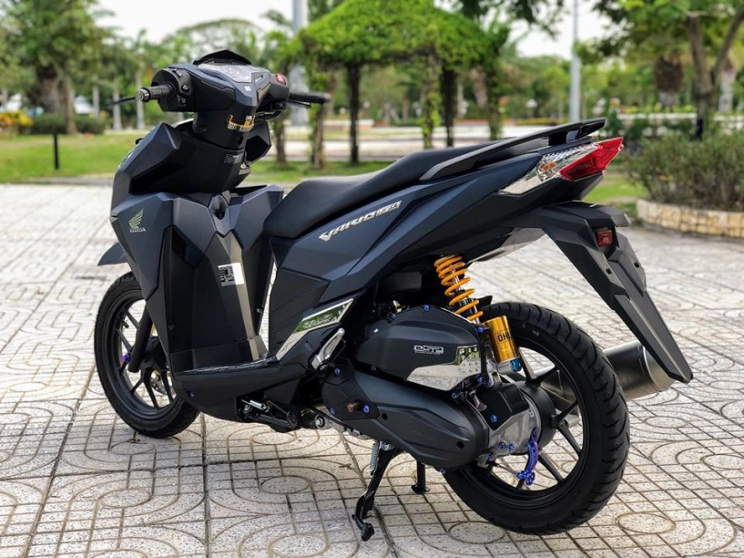 Vario 150 độ siêu đẹp với loạt đồ chơi hàng hiệu đắt tiền - 7