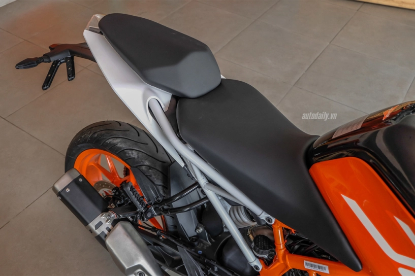 Với 200 triệu nên chọn ktm duke 2018 hay bmw g310r 2018 - 15