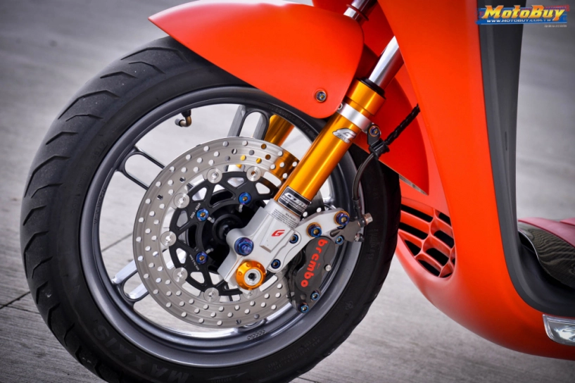 Xe máy điện gogoro2 độ đầy đẳng cấp của biker xứ đài - 1