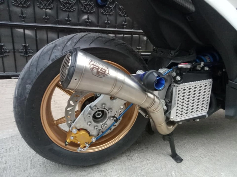 Yamaha aerox 155 độ cực hầm hố của người indonesia - 6